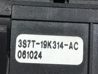 bontott FORD MONDEO III Ülésfűtés Kapcsoló Pár