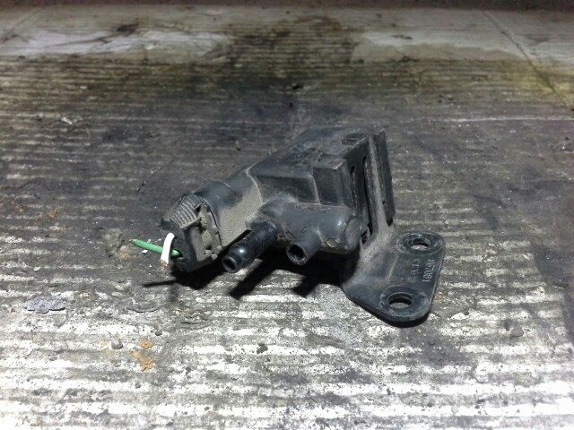 bontott FORD MONDEO III Vákum Szelep