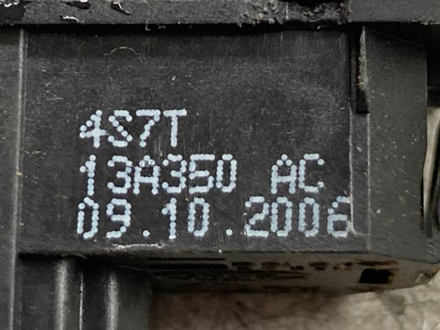 bontott FORD MONDEO III Vészvillogó Kapcsoló