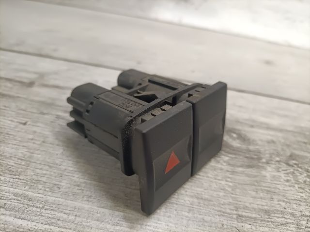 bontott FORD MONDEO III Vészvillogó Kapcsoló