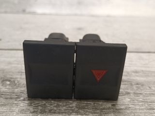 bontott FORD MONDEO III Vészvillogó Kapcsoló