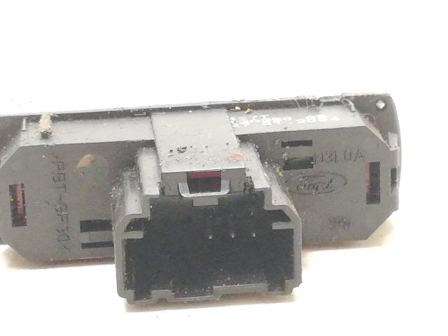 bontott FORD MONDEO III Vészvillogó Kapcsoló