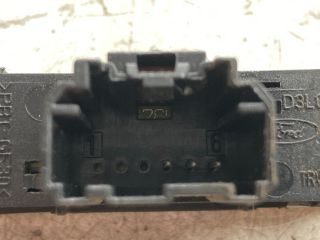 bontott FORD MONDEO III Vészvillogó Kapcsoló