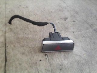 bontott FORD MONDEO III Vészvillogó Kapcsoló