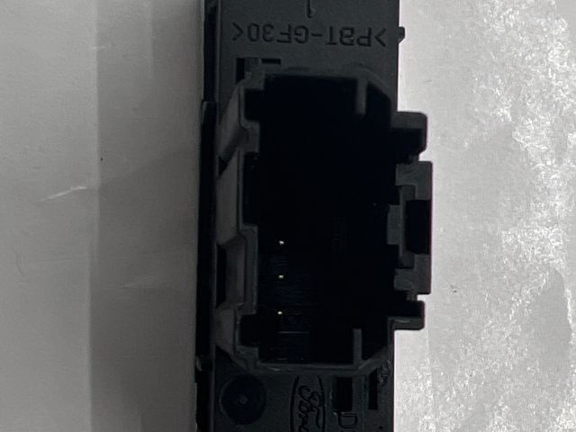 bontott FORD MONDEO III Vészvillogó Kapcsoló