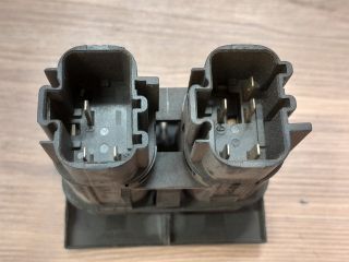 bontott FORD MONDEO III Vészvillogó Kapcsoló