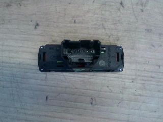 bontott FORD MONDEO III Vészvillogó Kapcsoló