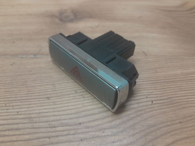 bontott FORD MONDEO III Vészvillogó Kapcsoló