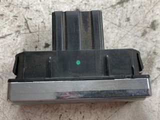 bontott FORD MONDEO III Vészvillogó Kapcsoló