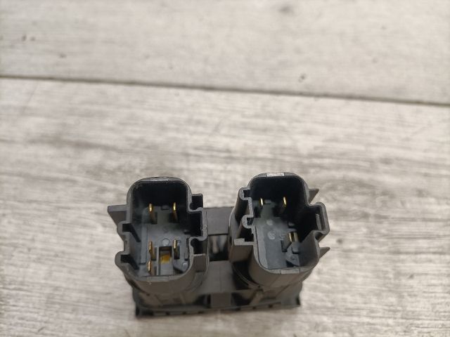 bontott FORD MONDEO III Vészvillogó Kapcsoló