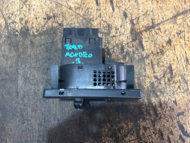 bontott FORD MONDEO III Világítás Kapcsoló