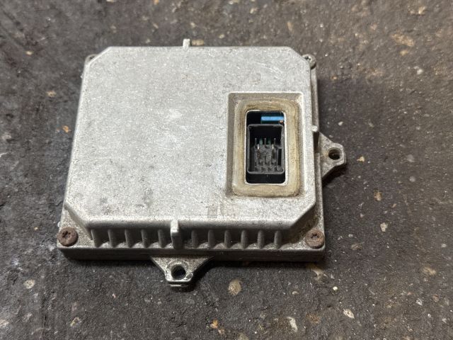 bontott FORD MONDEO III Xenon Trafó