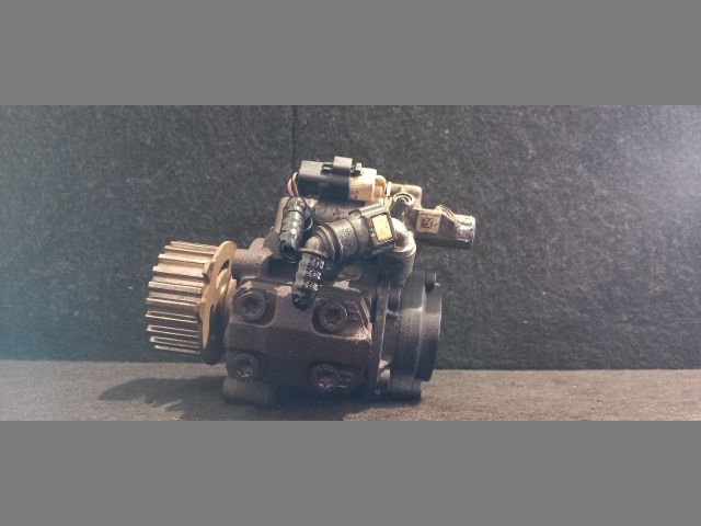 bontott FORD MONDEO IV Adagoló