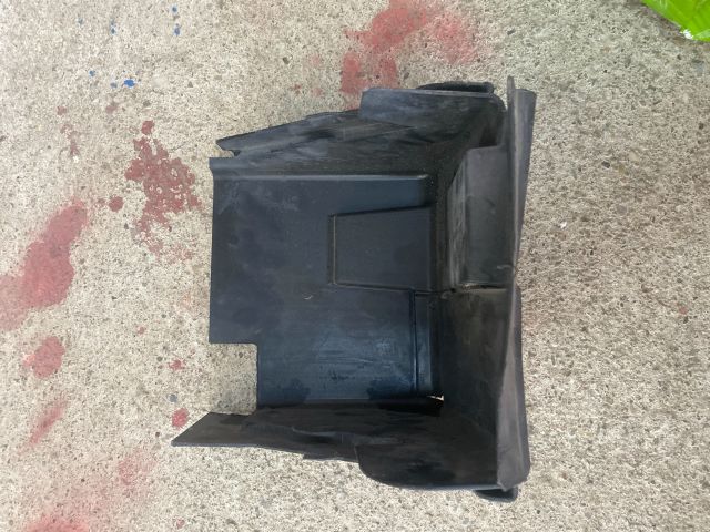 bontott FORD MONDEO IV Akkumulátor Fedél