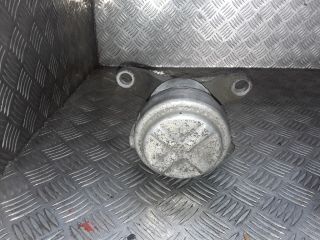 bontott FORD MONDEO IV Motor Tartó Bak Jobb
