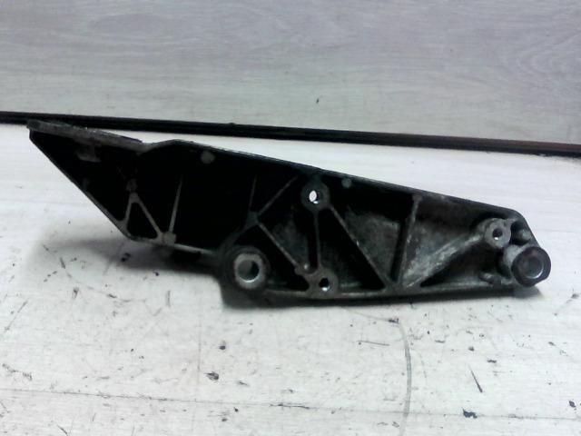 bontott FORD MONDEO IV Szervó Tartó Bak (Magában)