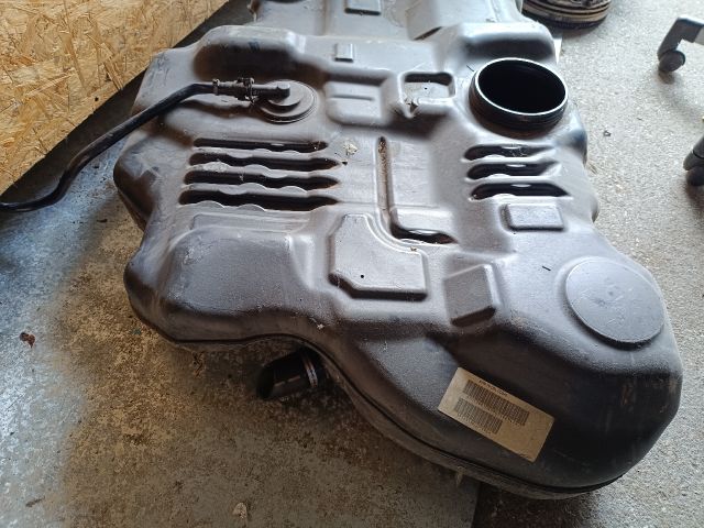 bontott FORD MONDEO IV Tank