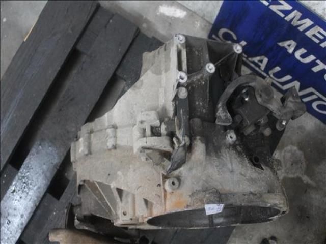 bontott FORD MONDEO IV Váltó (Mechanikus)