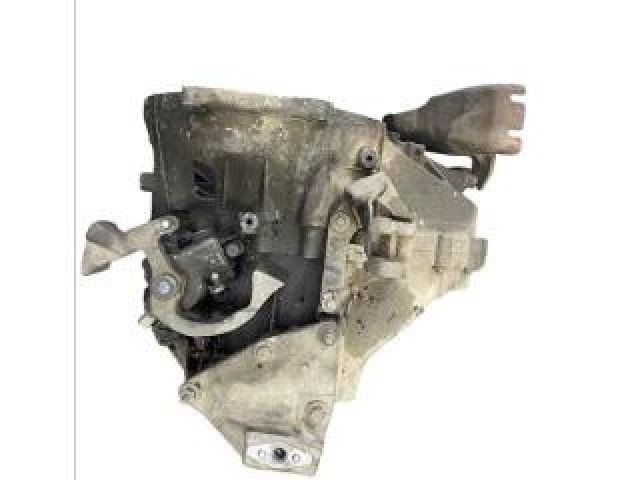 bontott FORD MONDEO IV Váltó (Mechanikus)