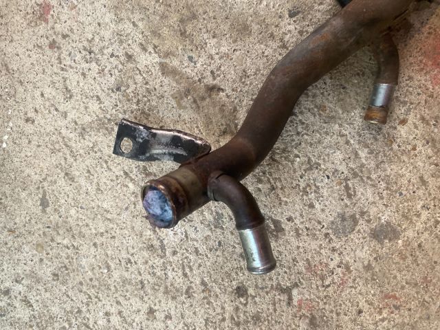 bontott FORD MONDEO IV Vízcső