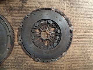 bontott FORD MONDEO IV Kettős tömegű Lendkerék