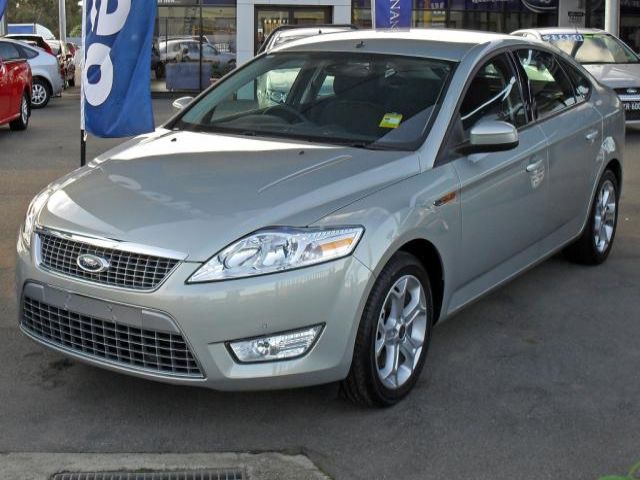 bontott FORD MONDEO IV Szíjfeszítő Görgő