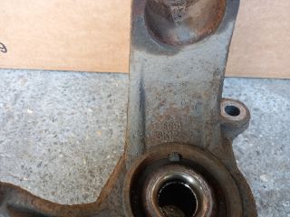 bontott FORD MONDEO IV Bal első Csonkállvány Kerékaggyal