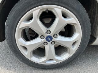 bontott FORD MONDEO IV Bal első Csonkállvány Kerékaggyal