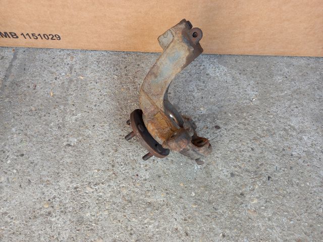 bontott FORD MONDEO IV Bal első Csonkállvány Kerékaggyal