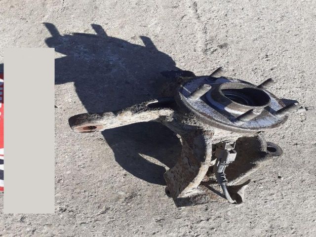 bontott FORD MONDEO IV Bal első Csonkállvány Kerékaggyal