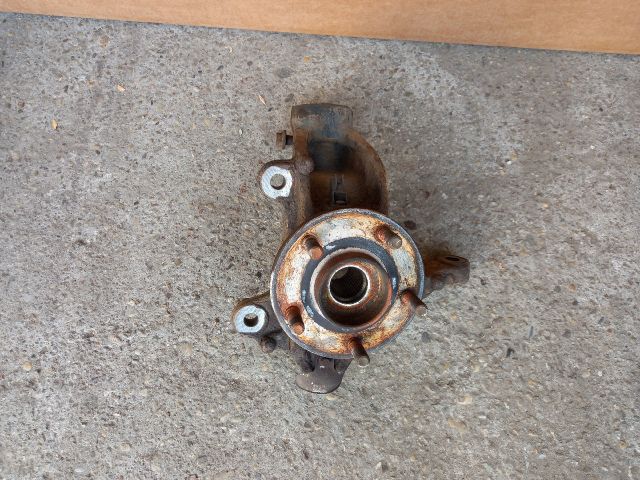 bontott FORD MONDEO IV Bal első Csonkállvány Kerékaggyal