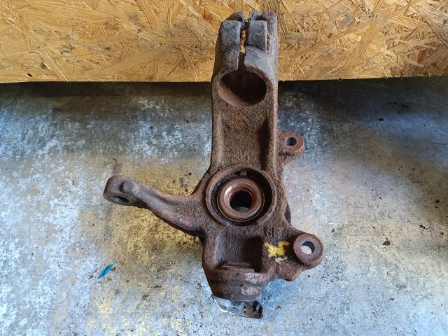 bontott FORD MONDEO IV Bal első Csonkállvány