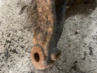 bontott FORD MONDEO IV Bal első Csonkállvány