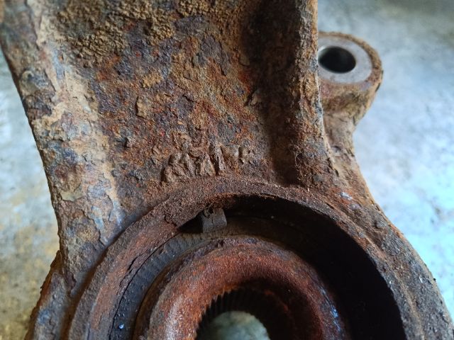 bontott FORD MONDEO IV Bal első Csonkállvány