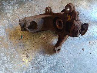 bontott FORD MONDEO IV Bal első Csonkállvány