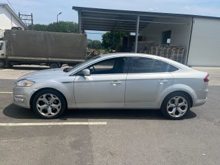 bontott FORD MONDEO IV Bal első Féknyereg Munkahengerrel