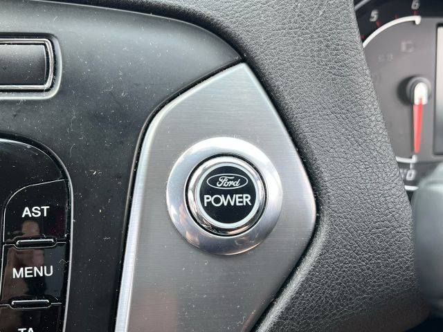 bontott FORD MONDEO IV Bal első Féknyereg Munkahengerrel