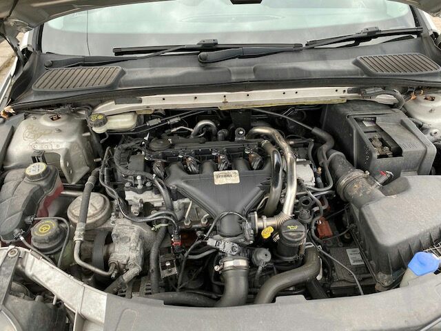 bontott FORD MONDEO IV Bal első Féknyereg Munkahengerrel