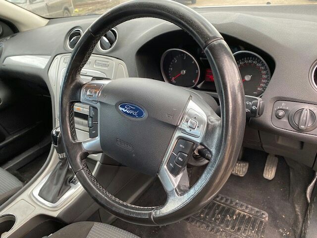 bontott FORD MONDEO IV Bal első Féknyereg Munkahengerrel