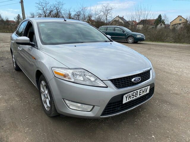 bontott FORD MONDEO IV Bal első Féknyereg Munkahengerrel