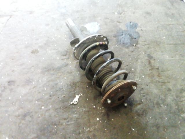 bontott FORD MONDEO IV Bal első Gólyaláb (Lengécsillapító, Rugó)