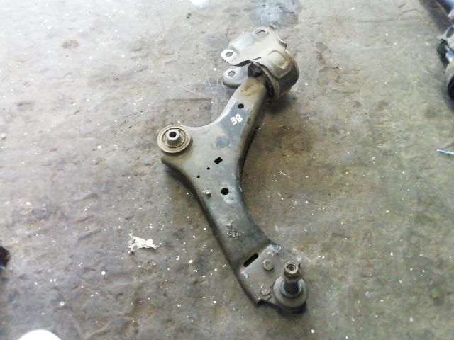 bontott FORD MONDEO IV Bal első Lengőkar