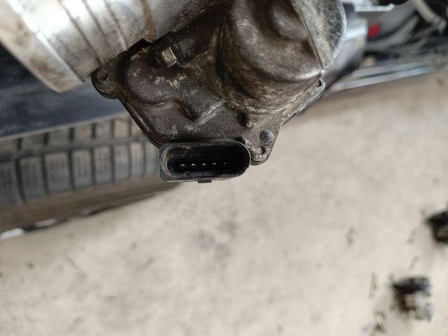 bontott FORD MONDEO IV Fojtószelep (Elektromos)