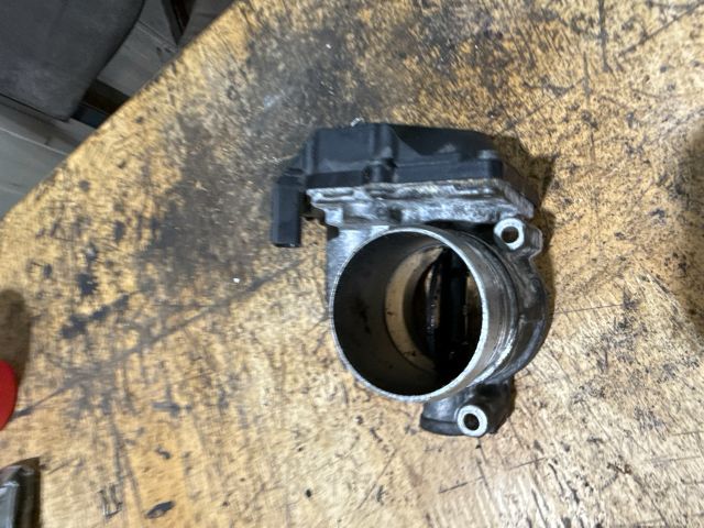 bontott FORD MONDEO IV Fojtószelep (Elektromos)