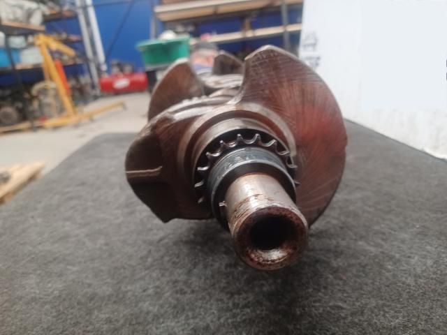 bontott FORD MONDEO IV Főtengely (Magában)