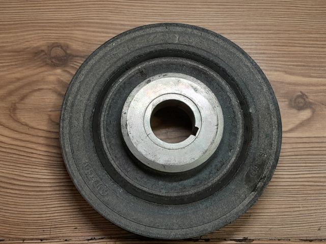 bontott FORD MONDEO IV Főtengely Szíjtárcsa