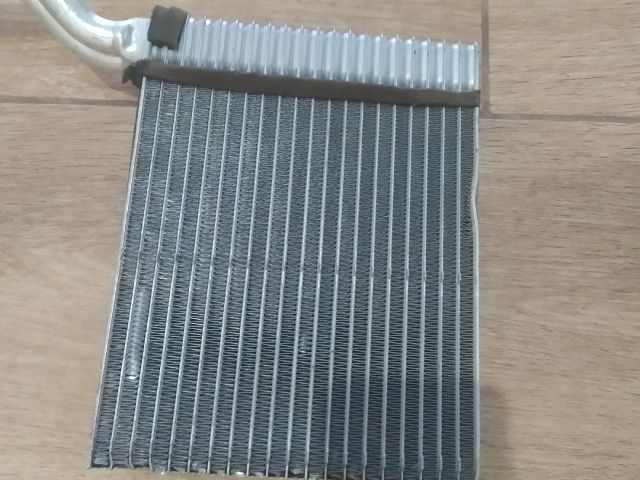 bontott FORD MONDEO IV Fűtőradiátor