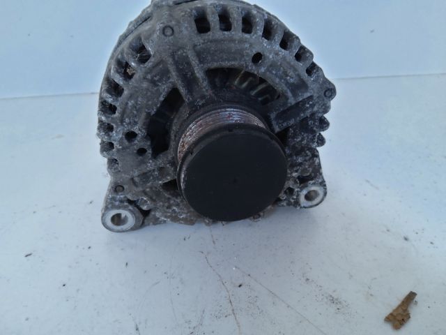 bontott FORD MONDEO IV Generátor