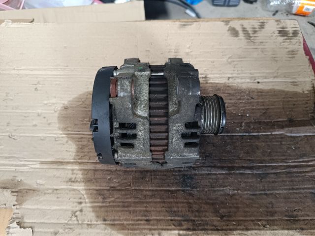 bontott FORD MONDEO IV Generátor