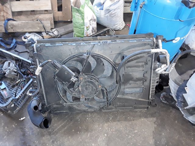 bontott FORD MONDEO IV Hűtő Ventilátor(ok), Radiátor(ok) Szett